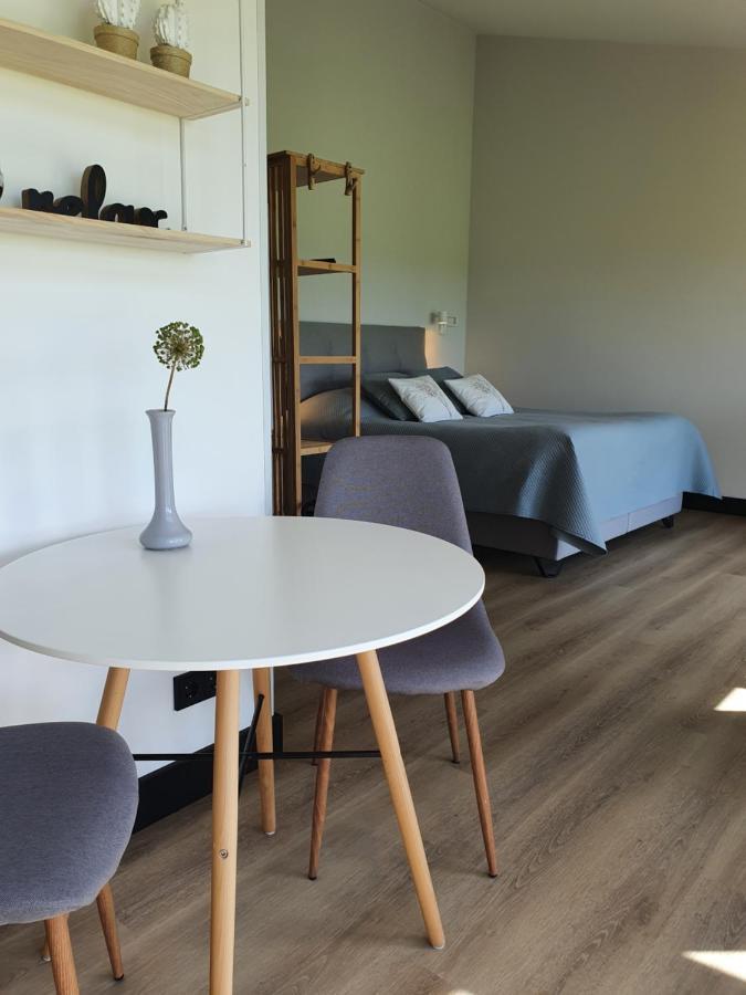 Hippe Schuur Bed & Breakfast Tytsjerk Bagian luar foto